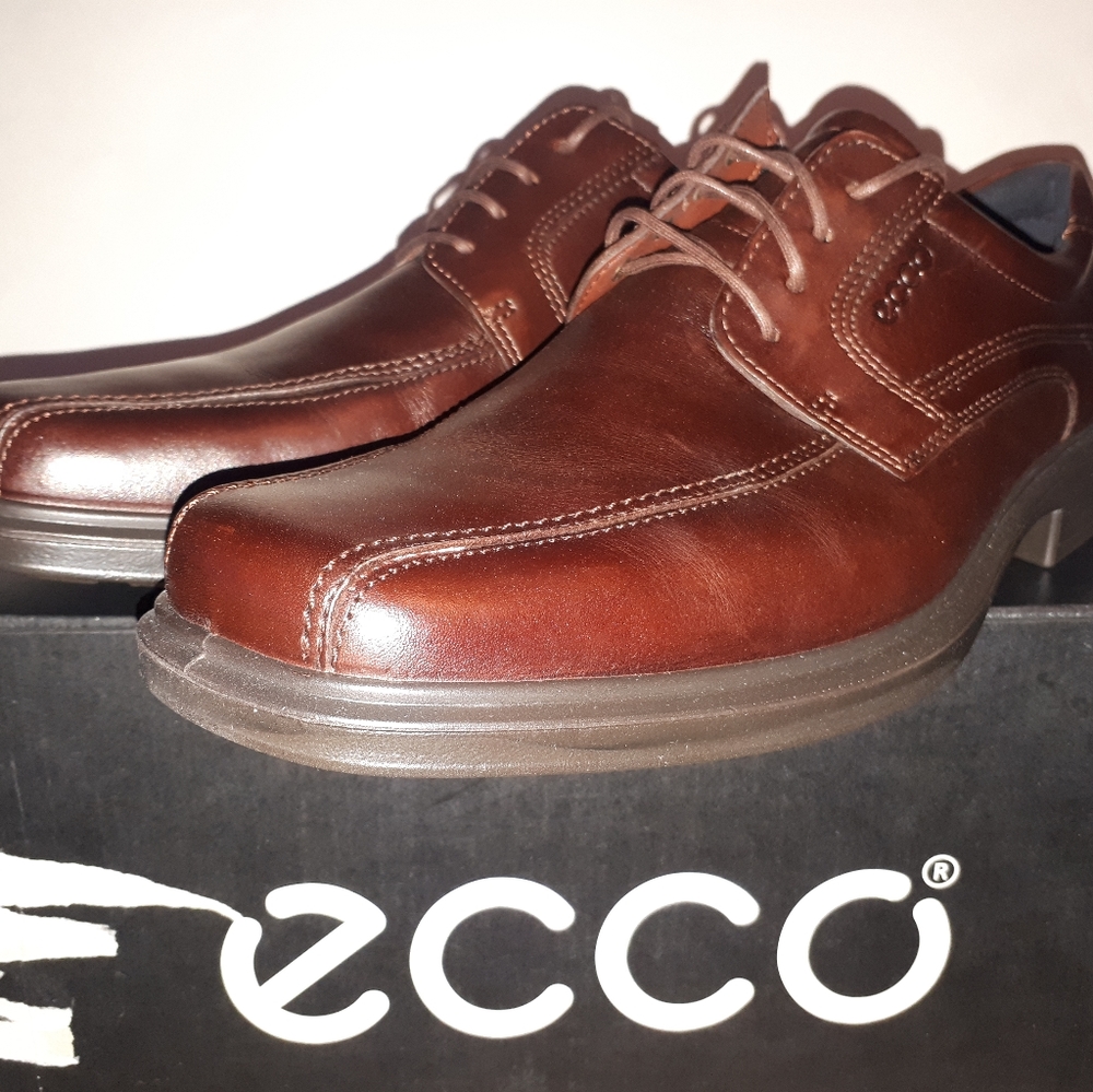 New Ecco Shoes
